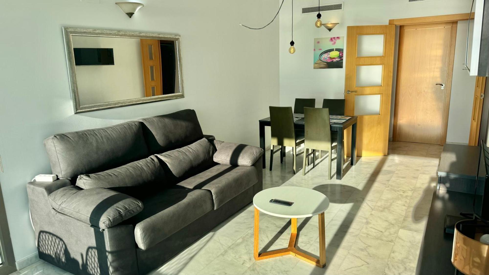 Highrise Apartment With Stunning Views From Private Balcony 85 Бенидорм Экстерьер фото